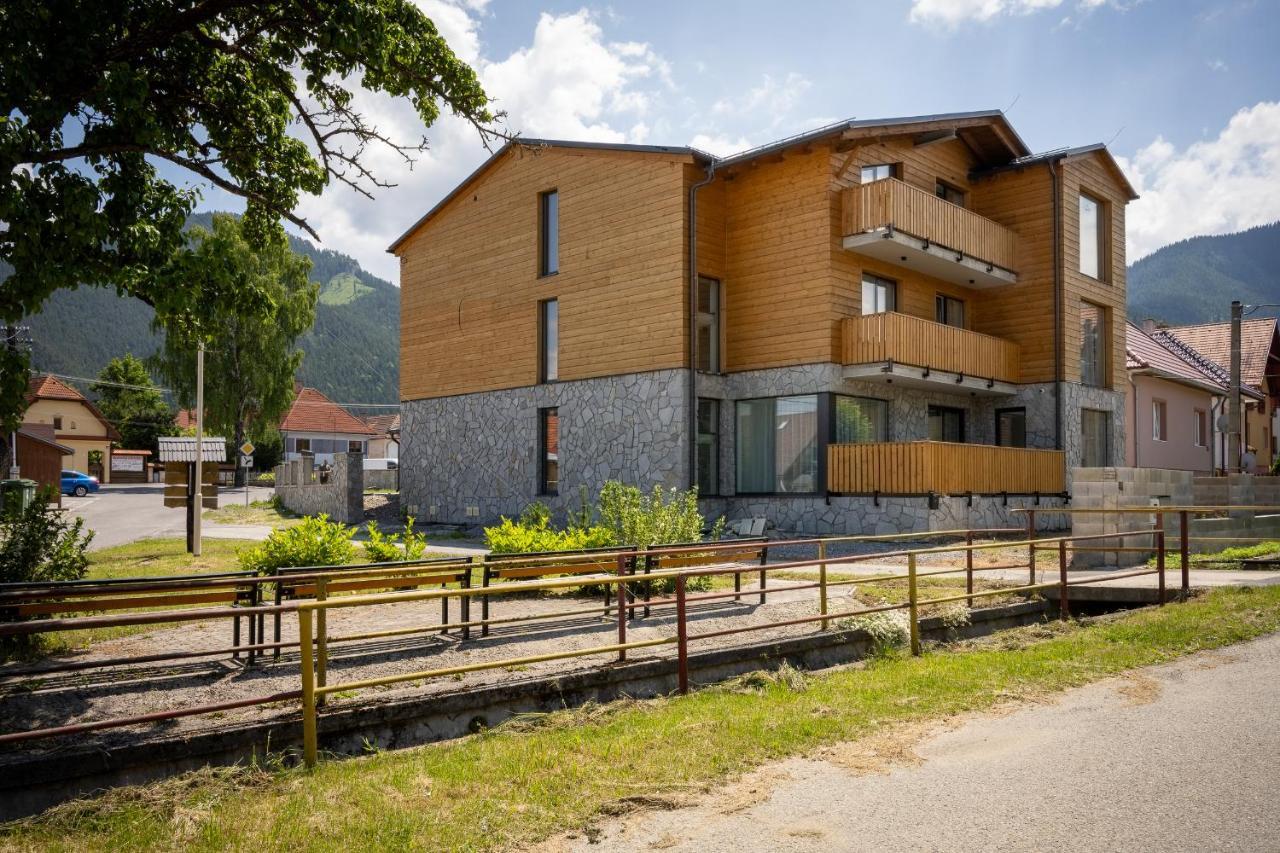Hotel Berg Liptov Liptovský Mikuláš Exteriér fotografie