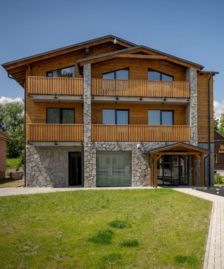Hotel Berg Liptov Liptovský Mikuláš Exteriér fotografie