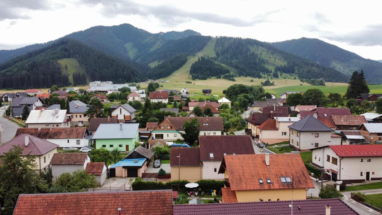 Hotel Berg Liptov Liptovský Mikuláš Exteriér fotografie